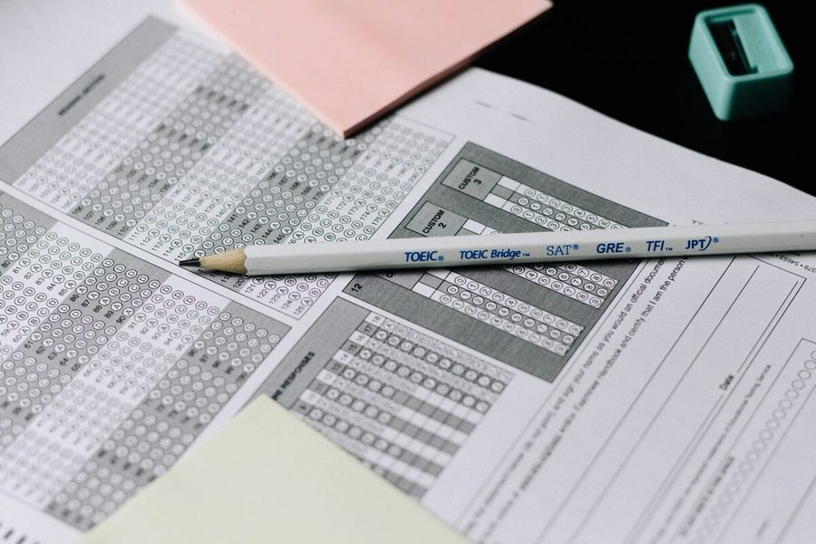 Evaluación de competencias en múltiples criterios